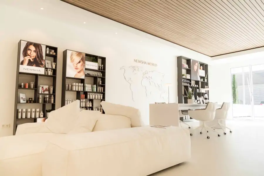 Newsha Academy Referenzbild