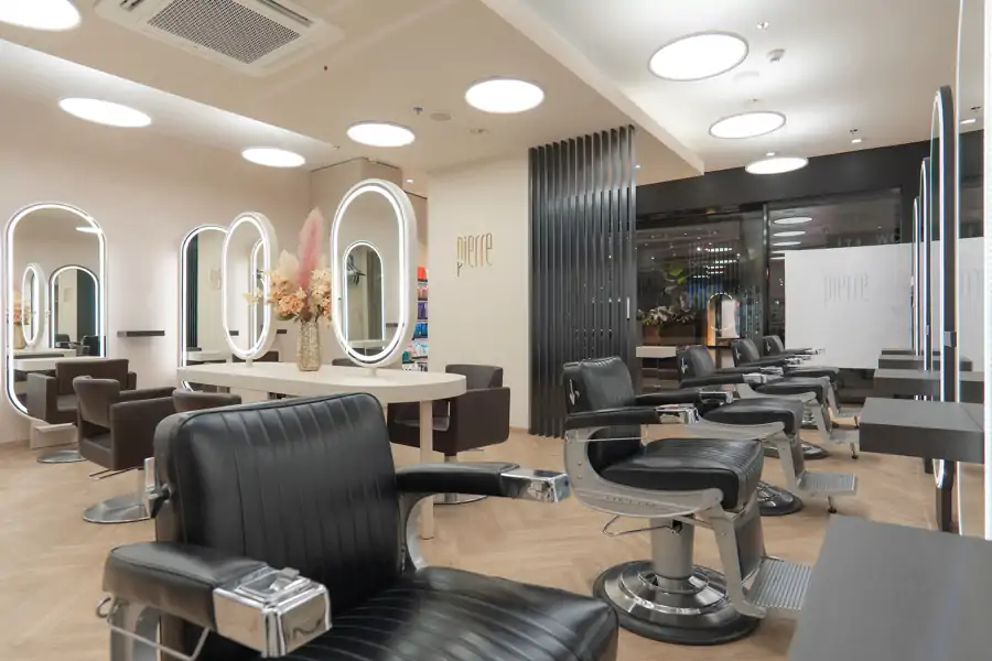 Hairstylist Pierre - Zürich Sihlcity Referenzbild